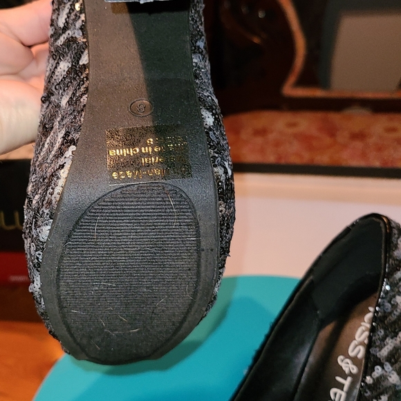 Kiss and tell - Picture 7 of 12